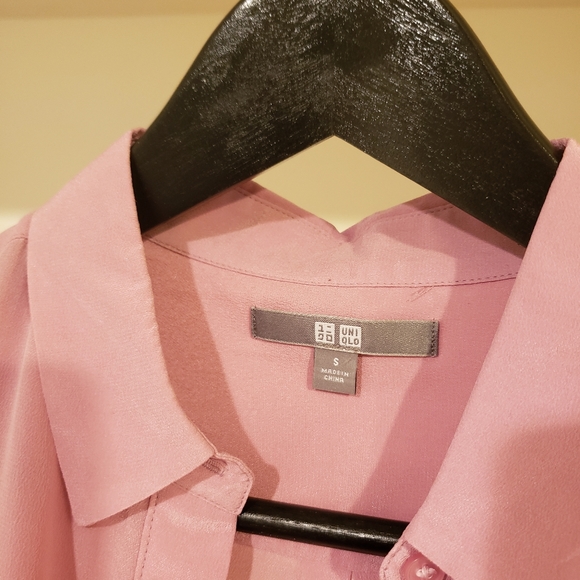 Two Uniqlo silk shirts - Picture 1 of 8